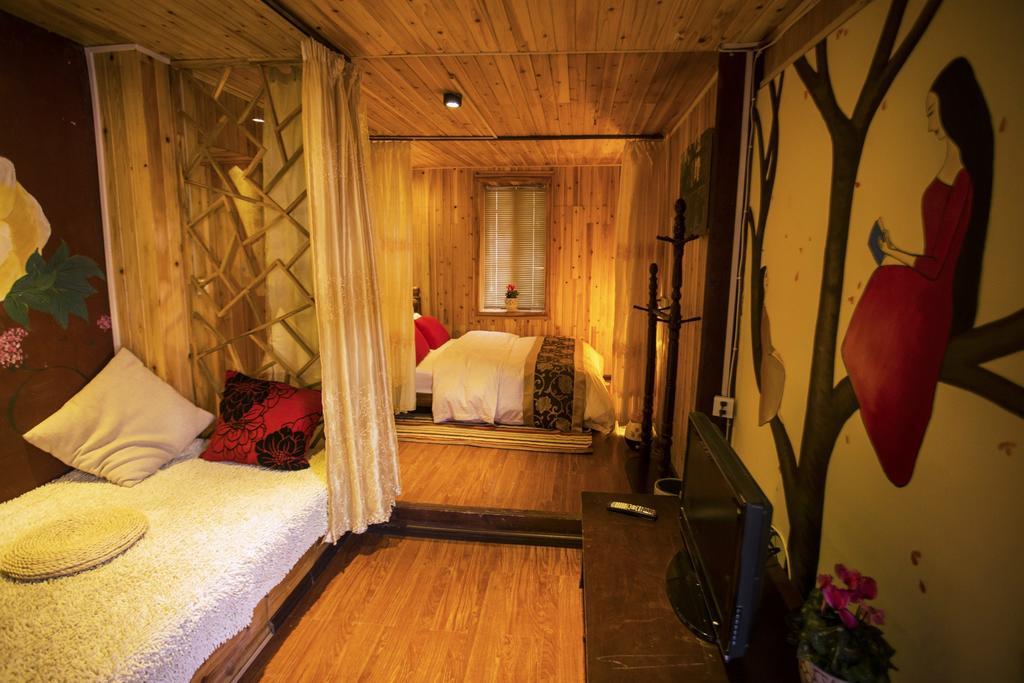 Hotel Secret Garden Lijiang  Zimmer foto